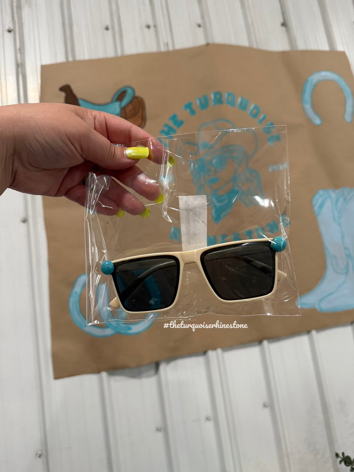 Tan Sunnies