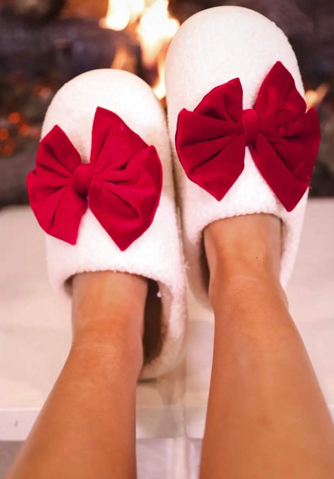 Oversized Bow Slippers – White Fuzzy Slip-On Style