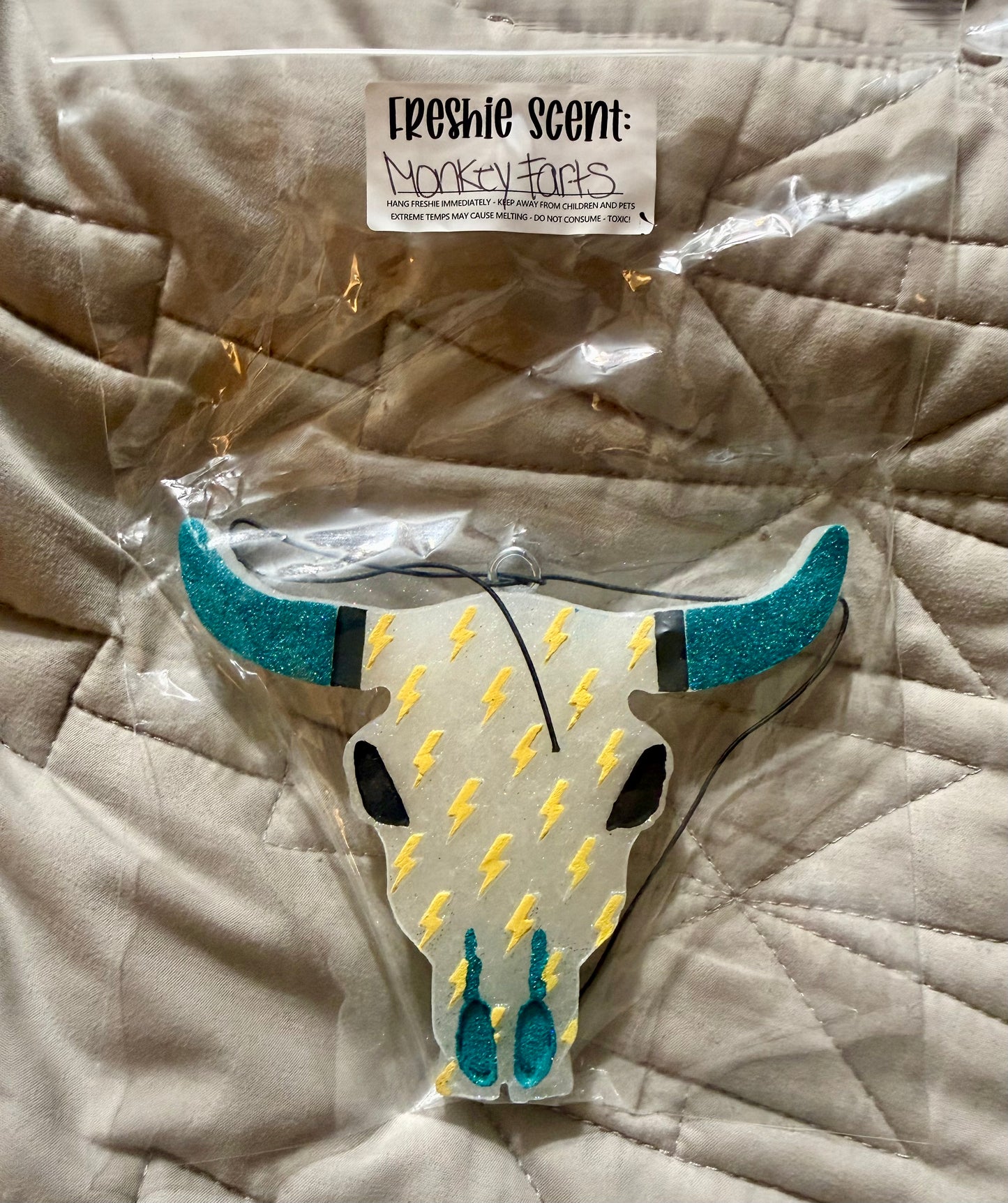 Lighting Bolt Bull Skull Car Freshie